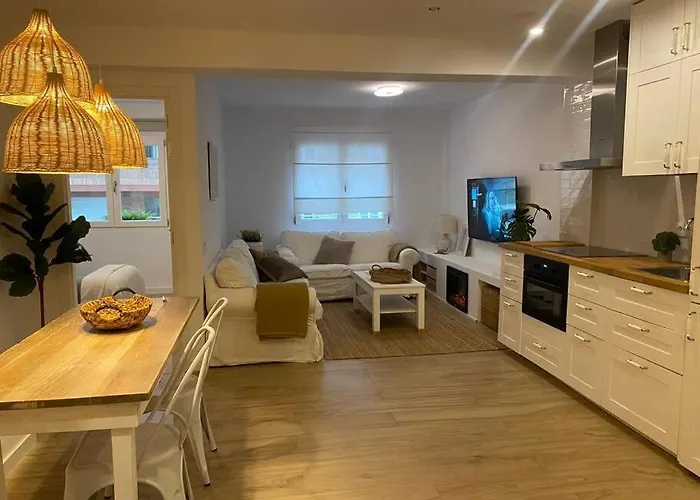 Acogedor En El Centro De Lägenhet